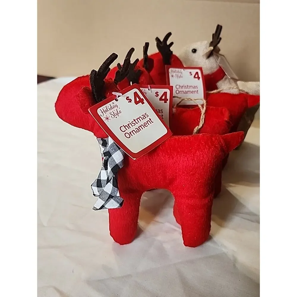 4 Home Style Christmas Reindeer Ornaments Felt Red Burlap Plush 6